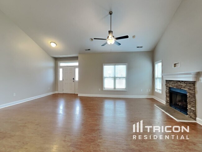 Building Photo - 127 Edmund Drive Angier NC
