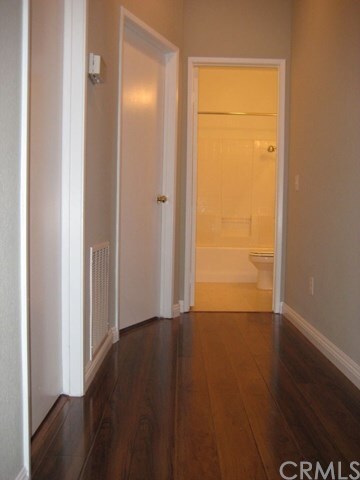 Foto del edificio - 39550 Warbler Dr
