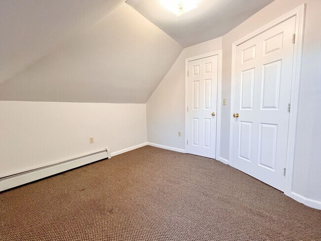 Foto del edificio - 207 Wethersfield Ave