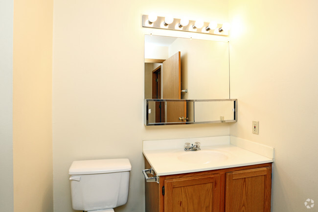 Bathroom - Brookfield Apartments