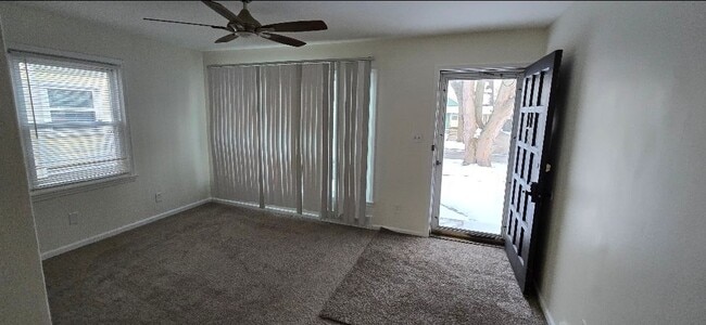 Foto del edificio - 18433 Fox