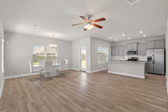Foto del edificio - 409 Aurora Creek Ln