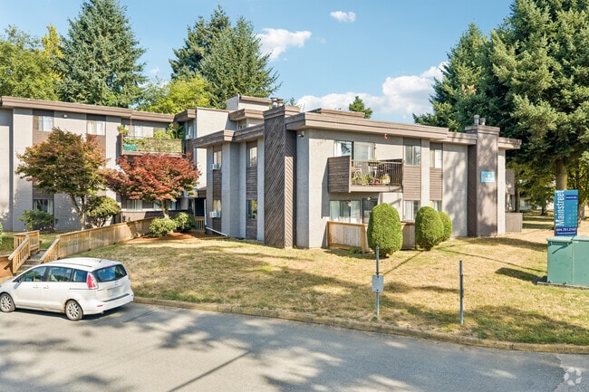 Building Photo - Pinetree Apartments