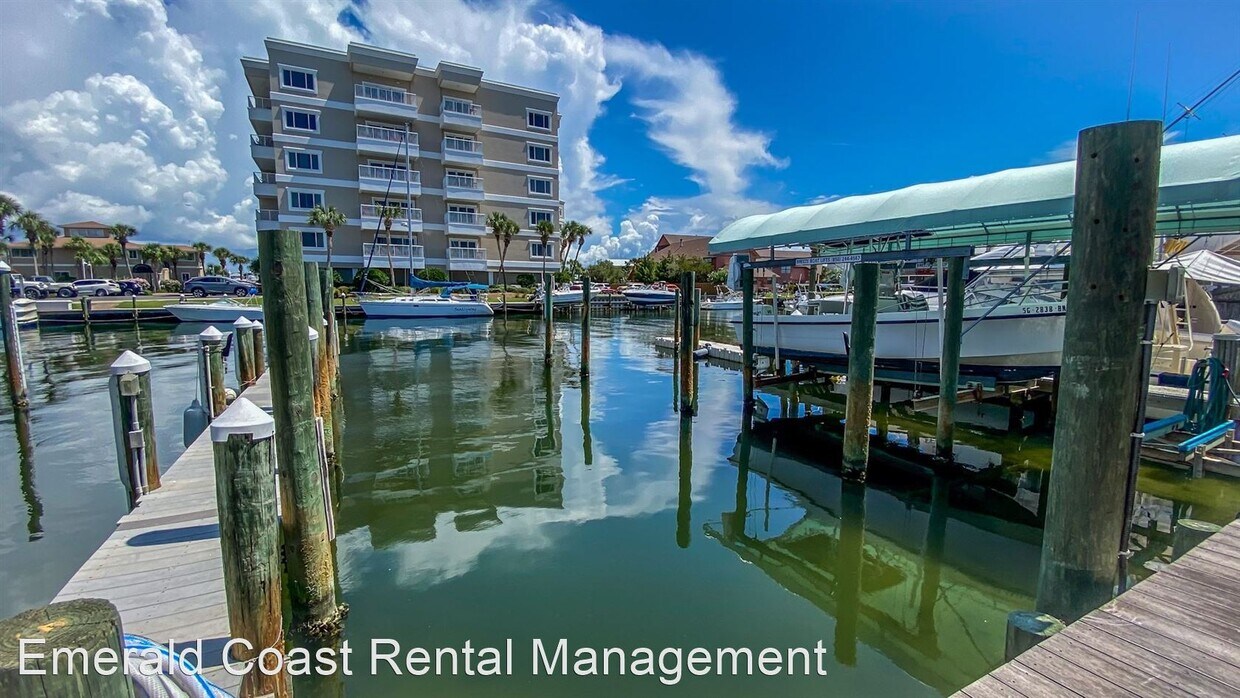 Primary Photo - 3 br, 3 bath House - 455 Gulf Shore Drive 4