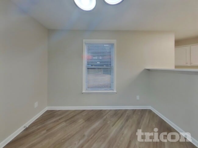 Building Photo - 14239 Hartwell Farm Dr