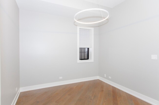Foto del edificio - Luxury 2 Bed Apartment in Great Neighborho...