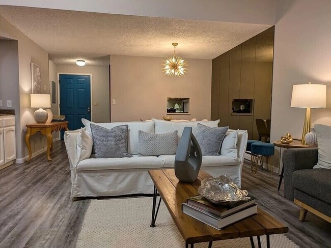 Photo - 19115 Ballinger Way NE Apartment
