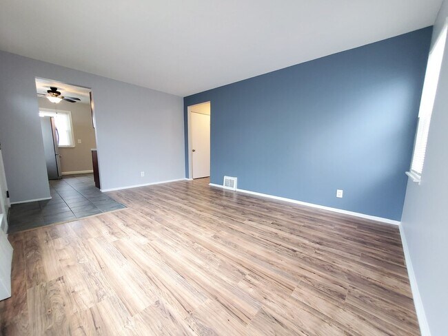 Foto del edificio - 3 Bed - 2 Bath Cape Cod for Rent in Maple Heights!