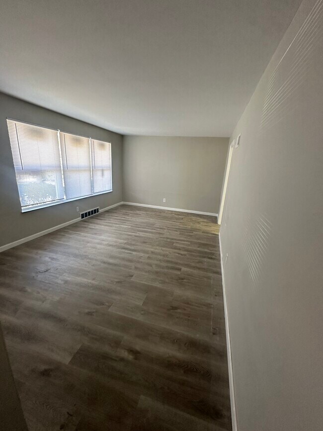 Walk in the front door to this spacious family/living room - 11376 Manchester Rd