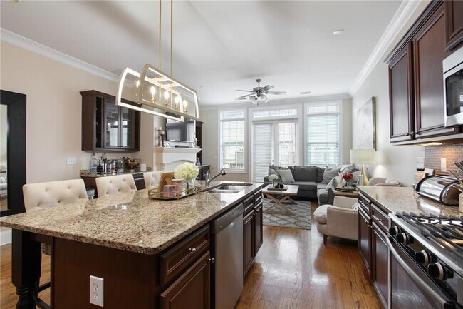 Foto del edificio - 1420 Briarhaven Trail