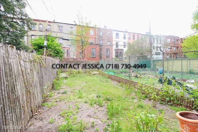 Building Photo - 442 Jefferson Ave