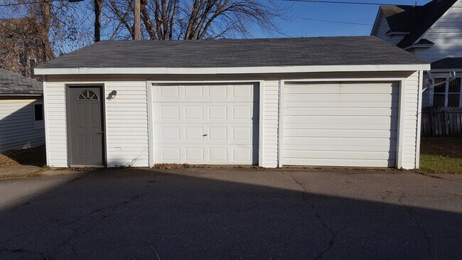 Foto del edificio - 4 Bed 2 Bath Single Family Home in Wausau