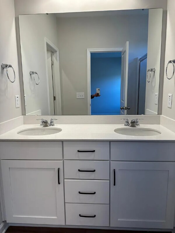 Foto del edificio - 3413 Oak Pass Dr