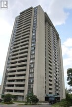 Building Photo - 3300-3300 Don Mills Rd