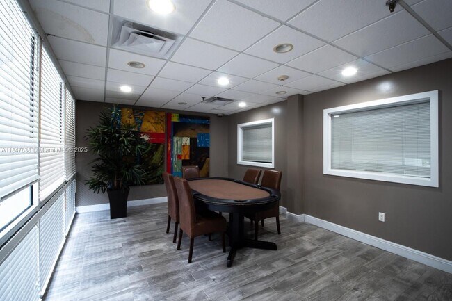 Foto del edificio - 800 N Miami Ave
