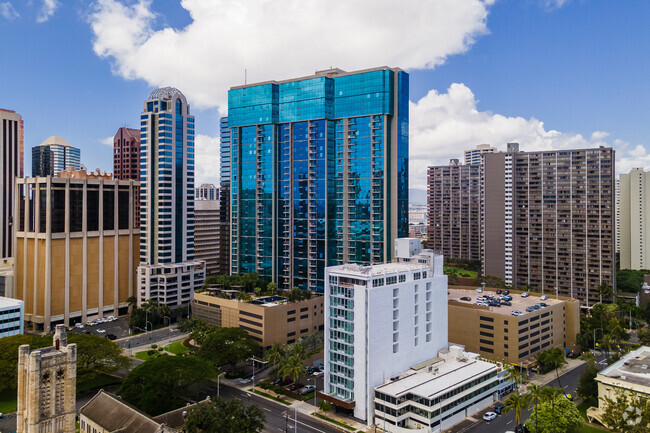 Foto del edificio - Capitol Place