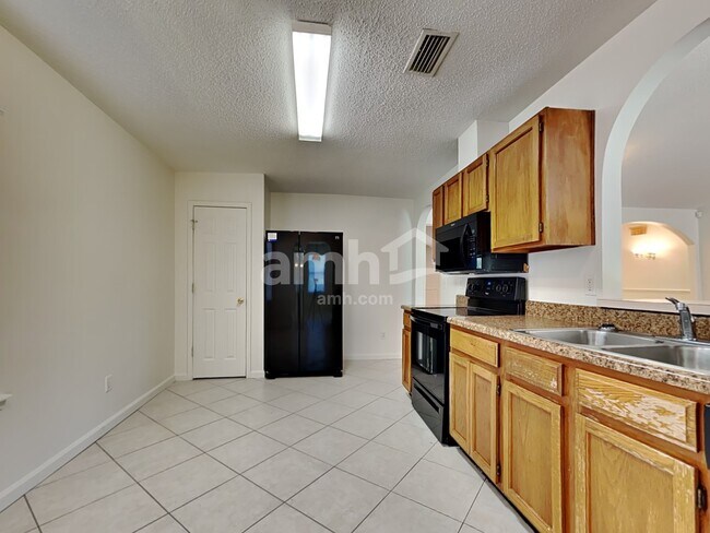 Foto del edificio - 7212 Glendyne Dr S