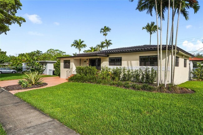 Foto del edificio - 6331 SW 18th St