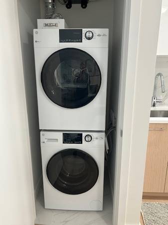 Photo du bâtiment - 150 James Rd