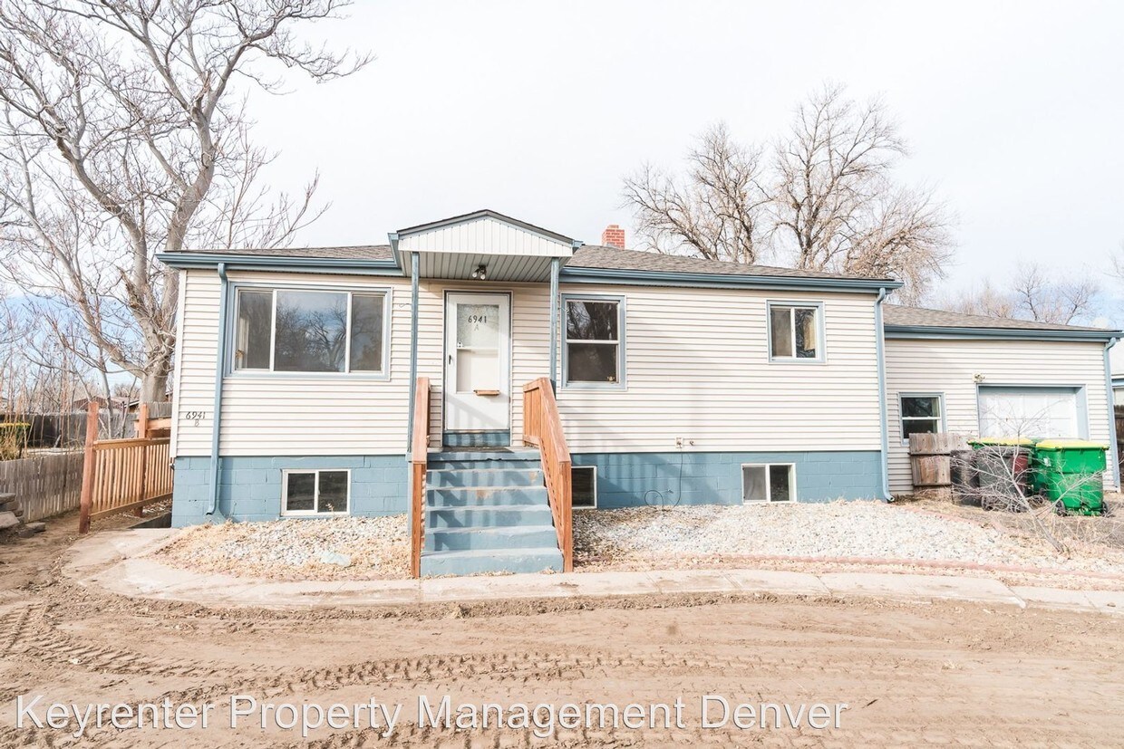 Foto principal - 6941 Magnolia St
