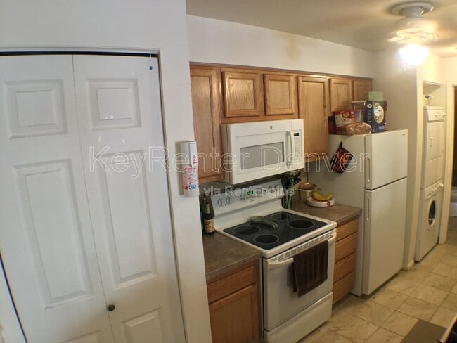 Building Photo - 4899 S Dudley St