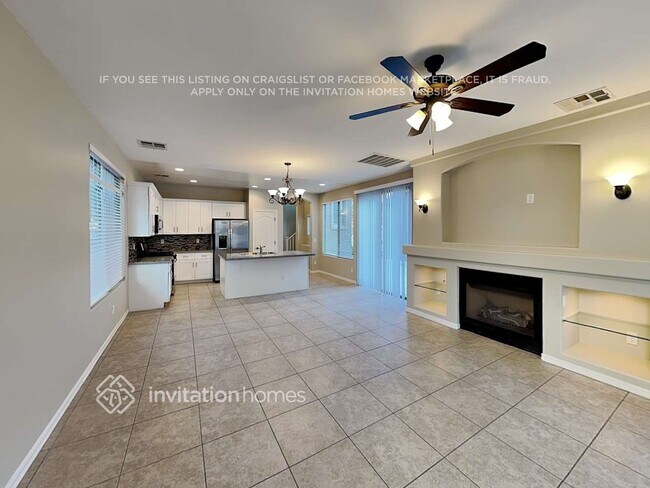 Foto del edificio - 14541 W Maui Ln