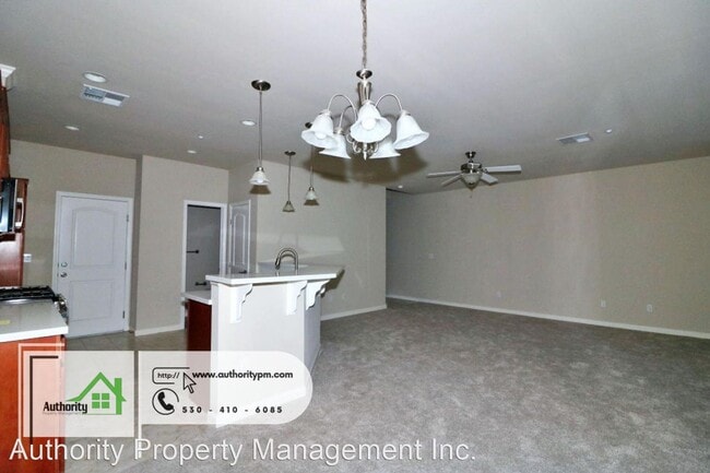Building Photo - 3 br, 2.5 bath House - 3255 Sinaloa Trail