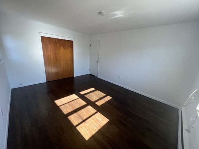 Foto del edificio - 73 Summit Ave