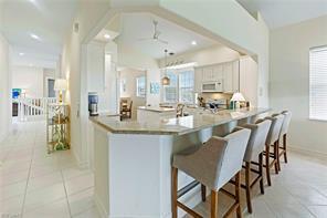 Building Photo - 4758 Stratford Ct