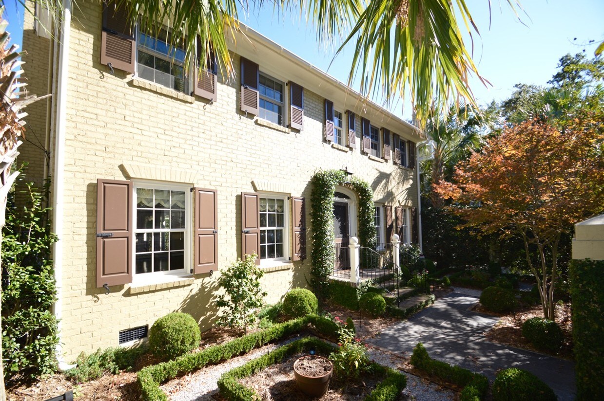 Foto principal - 16 Logan St