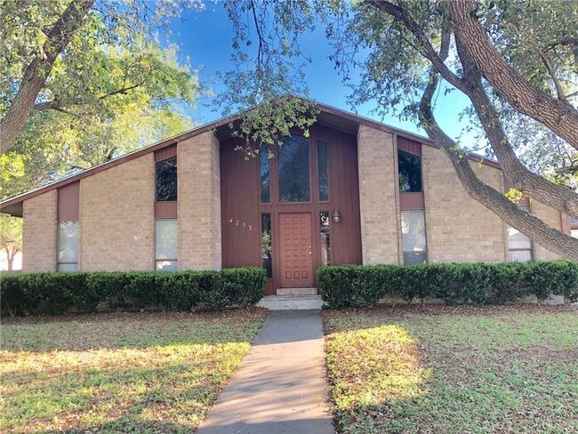Building Photo - 4753 Sierra Blanca Blvd