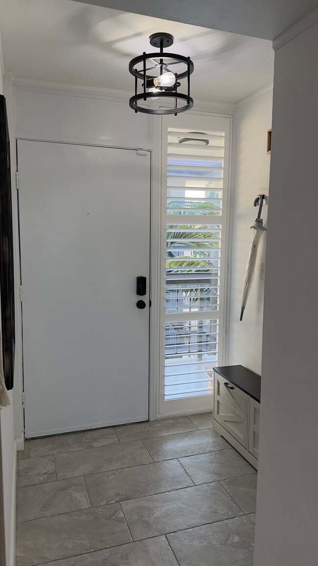 Foto del edificio - 651 Seaview Ct