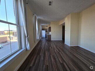 Building Photo - 219 2nd St E