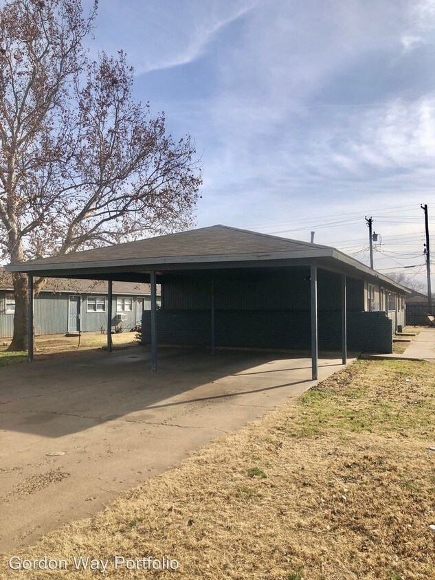 Foto principal - 535 42nd St