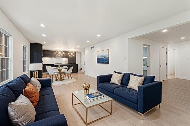 Foto del edificio - 7219 E Mockingbird Ln