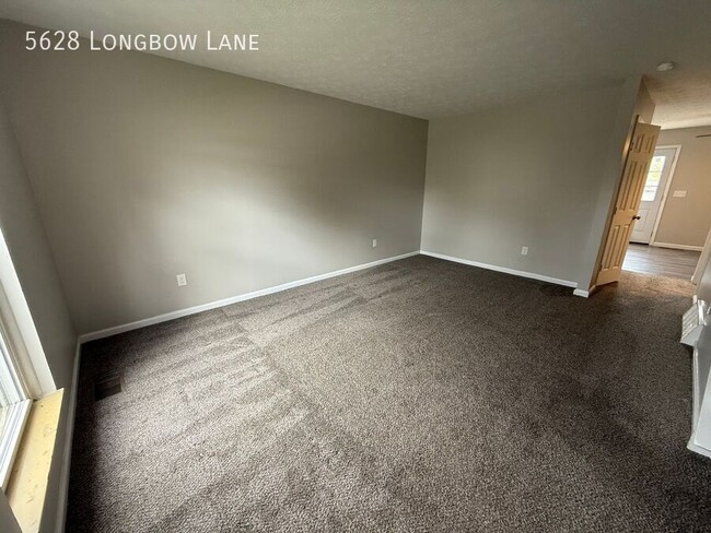 Building Photo - 5628 Longbow Ln