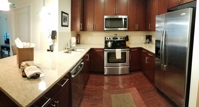 Building Photo - 4 W Martin Luther King Jr Blvd