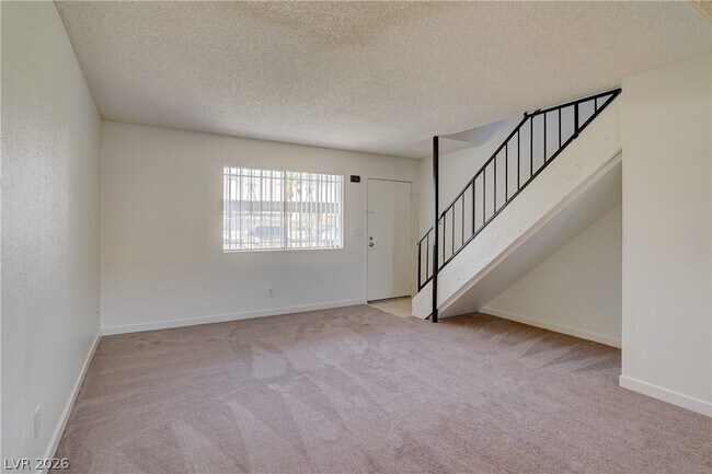 Foto del edificio - 3536 Rio Robles Dr