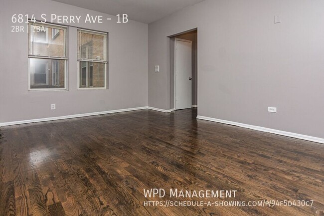 Foto del edificio - 6814 S Perry Ave