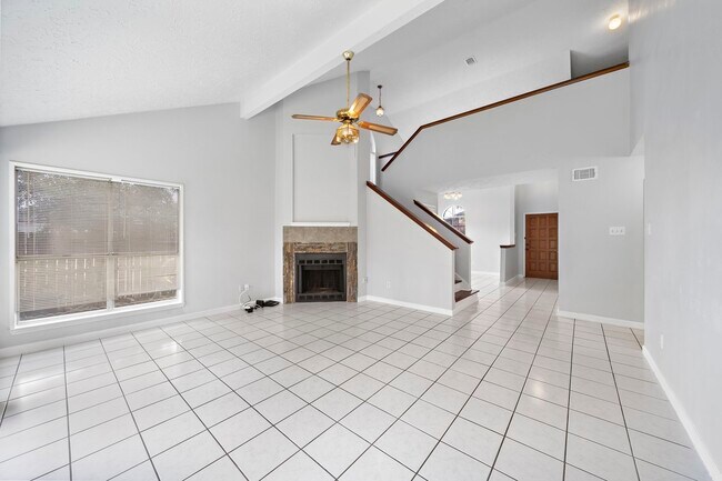 Foto del edificio - 13938 Plantation Valley Dr