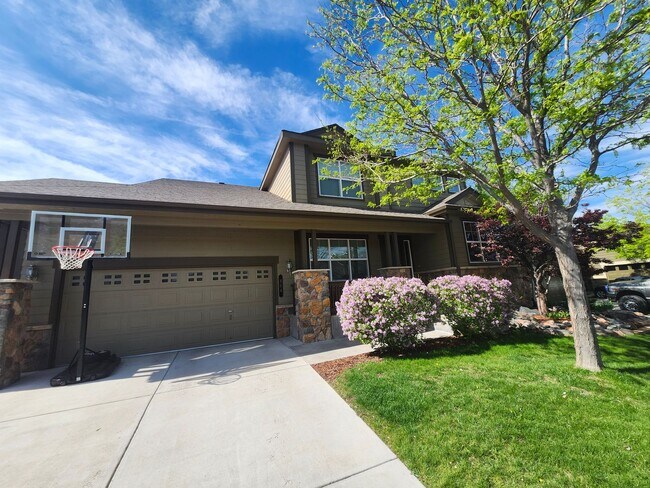 Foto del edificio - Convenient Castle Rock home on Culd-a-sac ...