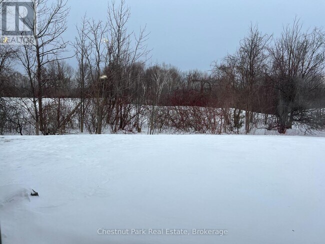 Building Photo - 170 Snowbridge Way