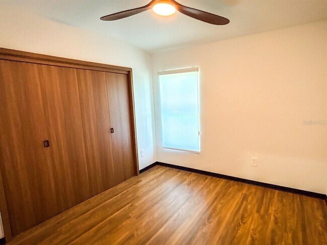 Building Photo - 344 Vireo Ave