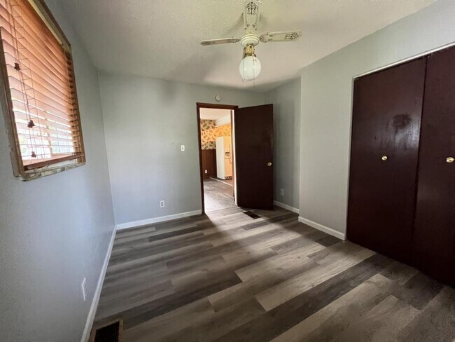 Foto del edificio - 3617 Arlene Ave