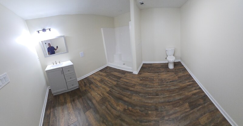 Foto principal - 1852 Walker St