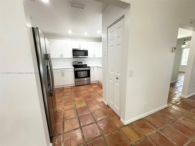 Building Photo - 10521 Mahogany Key Cir