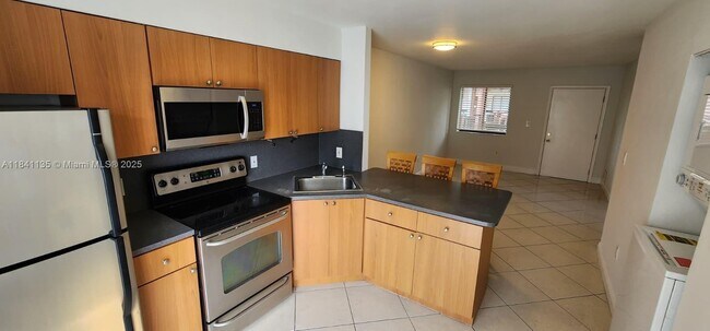 Foto del edificio - 5440 W 21st Ct