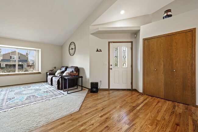 Foto del edificio - 8234 Candleflower Cir