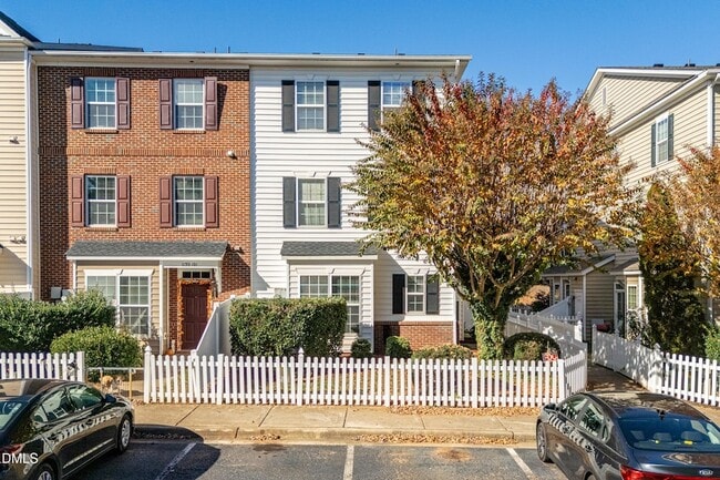 Building Photo - 1130 Renewal Pl