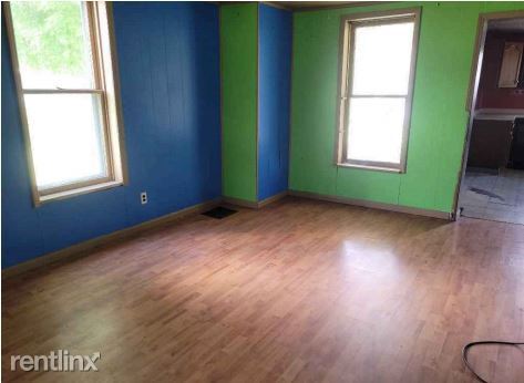 Building Photo - 3 br, 1 bath House - 303 Walker St A Unit A